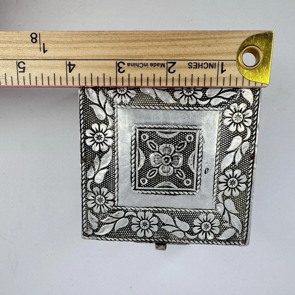 The Unbranded Brand vintage silver